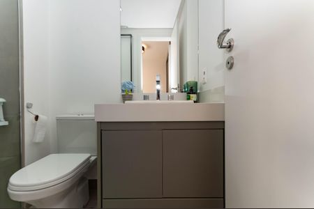 Apartamento para alugar com 130m², 3 quartos e 2 vagas Apartamento para alugar com 130m², 3 quartos e 2 vagasBanheiro Suíte 3