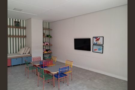 Apartamento para alugar com 130m², 3 quartos e 2 vagas Apartamento para alugar com 130m², 3 quartos e 2 vagasÁrea Comum - Brinquedoteca