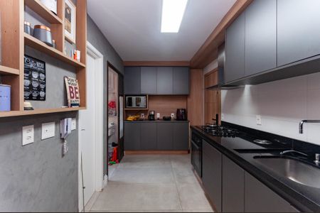 Apartamento para alugar com 130m², 3 quartos e 2 vagas Apartamento para alugar com 130m², 3 quartos e 2 vagasCozinha