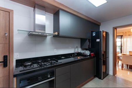 Apartamento para alugar com 130m², 3 quartos e 2 vagas Apartamento para alugar com 130m², 3 quartos e 2 vagasCozinha