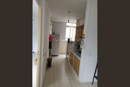 Apartamento à venda com 66m², 2 quartos e 2 vagasFoto 01