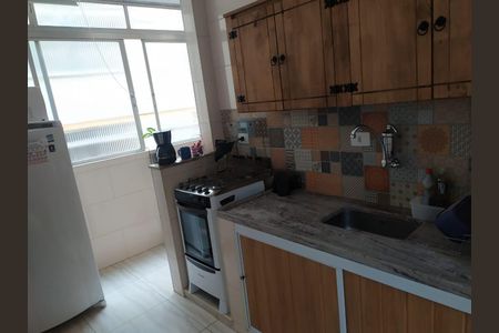 Apartamento à venda com 66m², 2 quartos e 2 vagasFoto 01