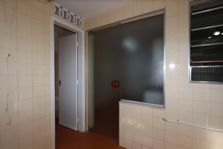 Apartamento à venda com 78m², 3 quartos e 2 vagasLavanderia
