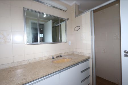 Apartamento à venda com 78m², 3 quartos e 2 vagasBanheiro