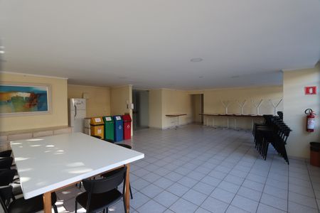 Apartamento à venda com 78m², 3 quartos e 2 vagasÁrea comum - Salão de festas