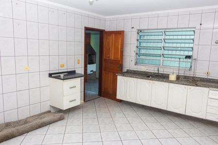 Casa à venda com 105m², 3 quartos e 2 vagasCozinha