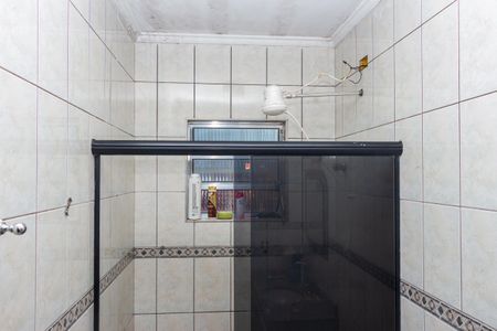 Casa à venda com 105m², 3 quartos e 2 vagasBanheiro da Suíte