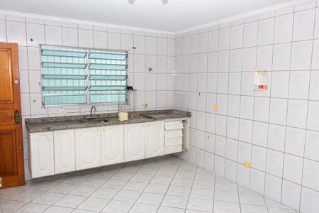 Casa à venda com 105m², 3 quartos e 2 vagasCozinha