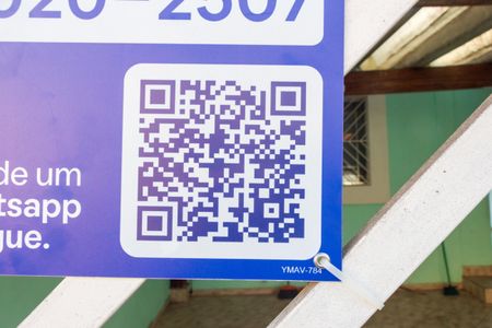 Casa à venda com 105m², 3 quartos e 2 vagasPlaca