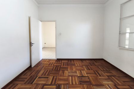 Casa à venda com 110m², 2 quartos e 3 vagas Casa à venda com 110m², 2 quartos e 3 vagasQuarto 1