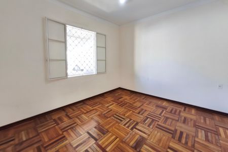 Casa à venda com 110m², 2 quartos e 3 vagas Casa à venda com 110m², 2 quartos e 3 vagasQuarto 1