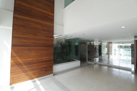 Apartamento para alugar com 180m², 3 quartos e 3 vagasHall de entrada