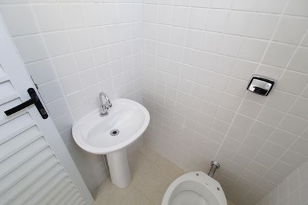 Apartamento para alugar com 180m², 3 quartos e 3 vagasBanheiro de serviço