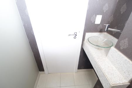 Apartamento para alugar com 180m², 3 quartos e 3 vagasLavabo