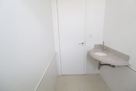 Apartamento para alugar com 180m², 3 quartos e 3 vagasBanheiro do Quarto 2