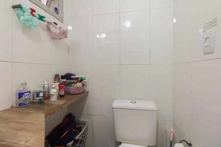 Apartamento à venda com 67m², 2 quartos e 1 vaga Apartamento à venda com 67m², 2 quartos e 1 vagaBanheiro