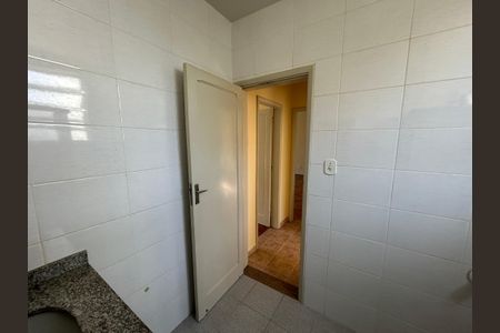 Apartamento à venda com 130m², 2 quartos e 1 vagaBanheiro Social