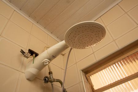 Casa à venda com 125m², 3 quartos e 2 vagas Casa à venda com 125m², 3 quartos e 2 vagasBanheiro Social