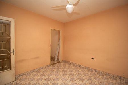 Casa à venda com 125m², 3 quartos e 2 vagas Casa à venda com 125m², 3 quartos e 2 vagasSala