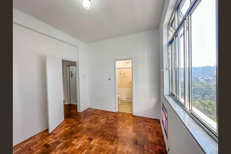 Apartamento à venda com 35m², 1 quarto e sem vaga Apartamento à venda com 35m², 1 quarto e sem vagaSuíte