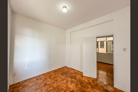 Apartamento à venda com 35m², 1 quarto e sem vaga Apartamento à venda com 35m², 1 quarto e sem vagaSuíte