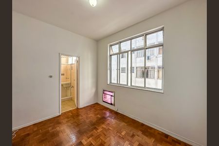 Apartamento à venda com 35m², 1 quarto e sem vaga Apartamento à venda com 35m², 1 quarto e sem vagaSuíte