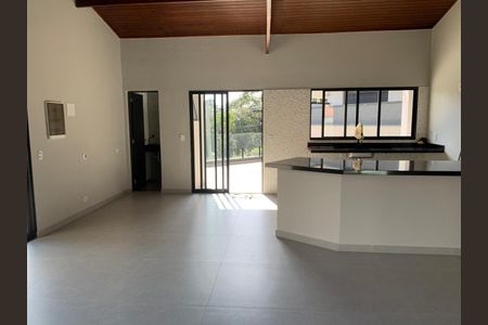 Casa de condomínio para alugar com 380m², 3 quartos e 2 vagas Casa de condomínio para alugar com 380m², 3 quartos e 2 vagasCozinha