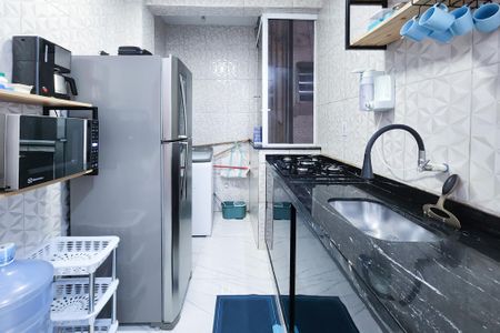 Apartamento à venda com 60m², 2 quartos e sem vagaCozinha