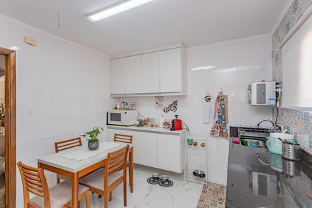 Casa à venda com 210m², 3 quartos e 5 vagasCozinha