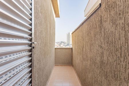 Casa à venda com 210m², 3 quartos e 5 vagasVaranda