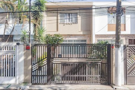 Casa à venda com 210m², 3 quartos e 5 vagasFachada