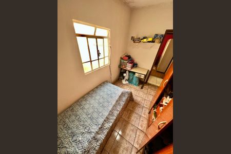 Casa à venda com 218m², 3 quartos e 2 vagasQuarto 2