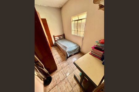 Casa à venda com 218m², 3 quartos e 2 vagasQuarto 2