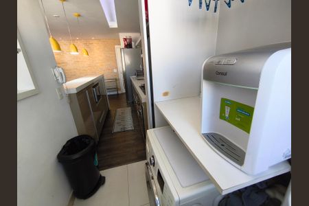 Apartamento à venda com 70m², 2 quartos e 1 vagaÁrea de Serviço