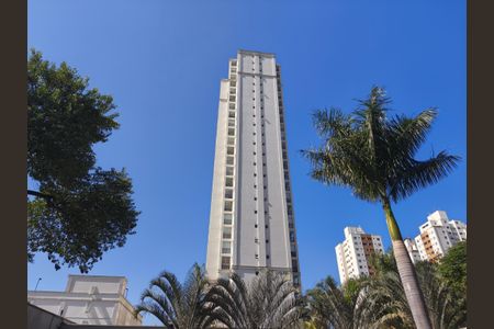 Apartamento à venda com 70m², 2 quartos e 1 vagaFachada