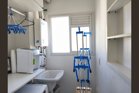 Apartamento à venda com 70m², 2 quartos e 1 vagaÁrea de Serviço