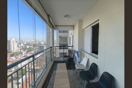 Apartamento à venda com 70m², 2 quartos e 1 vagaVaranda