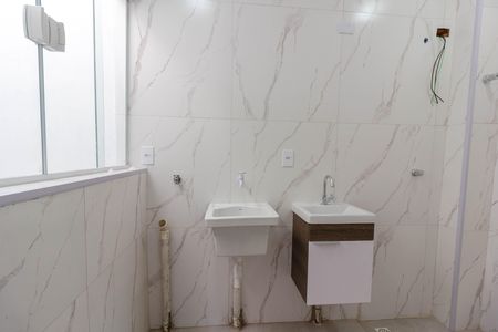 Studio para alugar com 25m², 1 quarto e sem vaga Studio para alugar com 25m², 1 quarto e sem vagaBanheiro Social