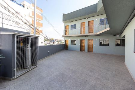 Studio para alugar com 25m², 1 quarto e sem vaga Studio para alugar com 25m², 1 quarto e sem vagaÁrea comum