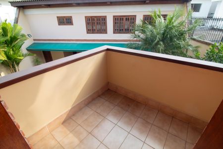 Casa à venda com 447m², 4 quartos e 2 vagasVaranda do Quarto 2