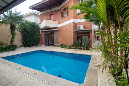 Casa à venda com 447m², 4 quartos e 2 vagasÁrea comum - Piscina