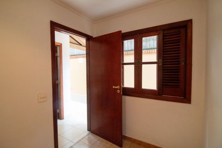 Casa à venda com 447m², 4 quartos e 2 vagasQuarto de Serviço 2