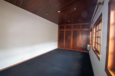 Casa à venda com 447m², 4 quartos e 2 vagasÁrea comum - Salão de festas