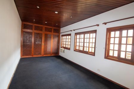 Casa à venda com 447m², 4 quartos e 2 vagasÁrea comum - Salão de festas