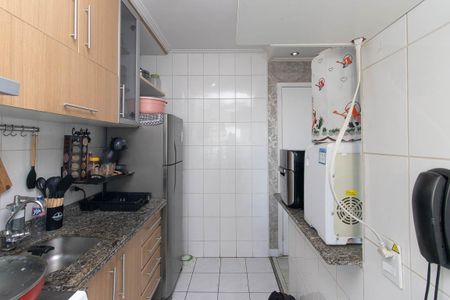 Apartamento à venda com 49m², 2 quartos e 1 vaga Apartamento à venda com 49m², 2 quartos e 1 vagaCozinha e Área de Serviço