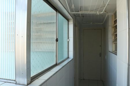 Apartamento à venda com 110m², 3 quartos e 1 vagaÁrea de Serviço