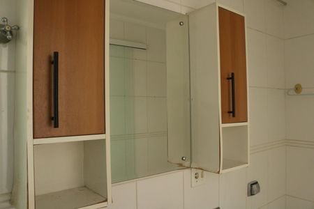 Apartamento à venda com 110m², 3 quartos e 1 vagaBanheiro da Suíte
