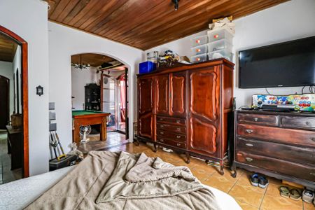 Casa à venda com 300m², 6 quartos e 8 vagasQuarto 01