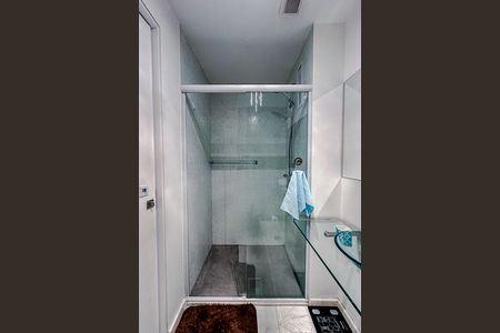 Apartamento à venda com 70m², 2 quartos e 2 vagasBanheiro
