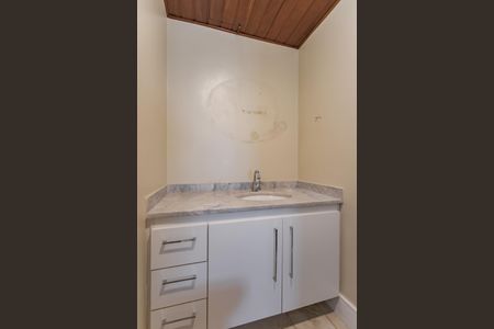 Apartamento para alugar com 227m², 3 quartos e 3 vagasLavabo